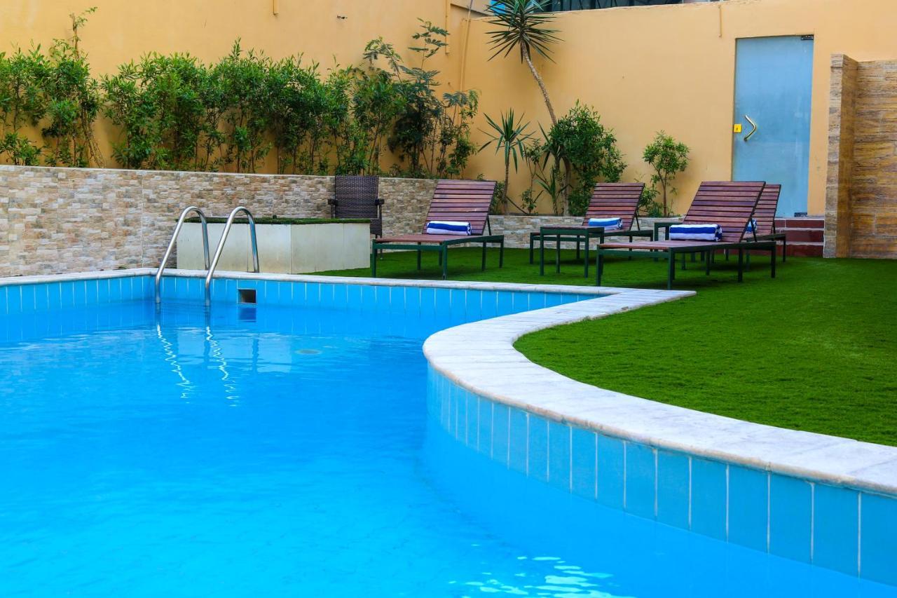 Golden Tulip Aqaba Hotel Exterior photo